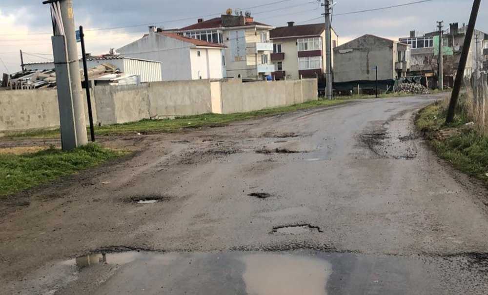 Mahalleli̇ni̇n Çi̇lesi̇ Bi̇tmi̇yor