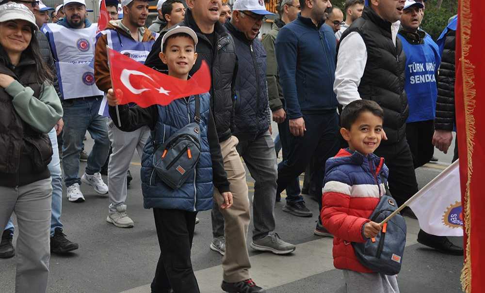 1 Mayis Coşkuyla Kutlandı