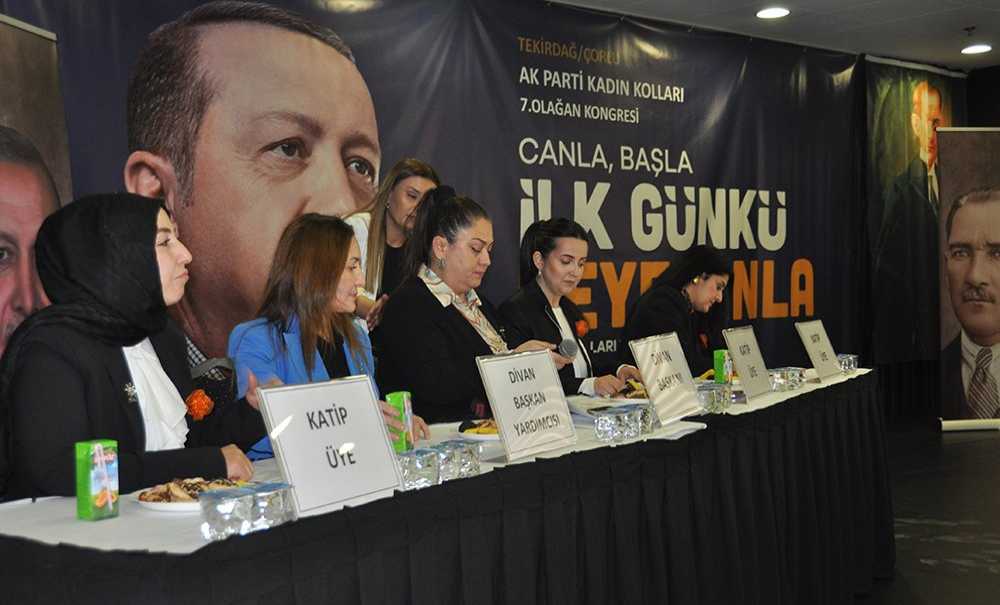 12 Bi̇n 800 Üyesi̇ Olan Ak Kadinlar Seçi̇me Gi̇tti̇