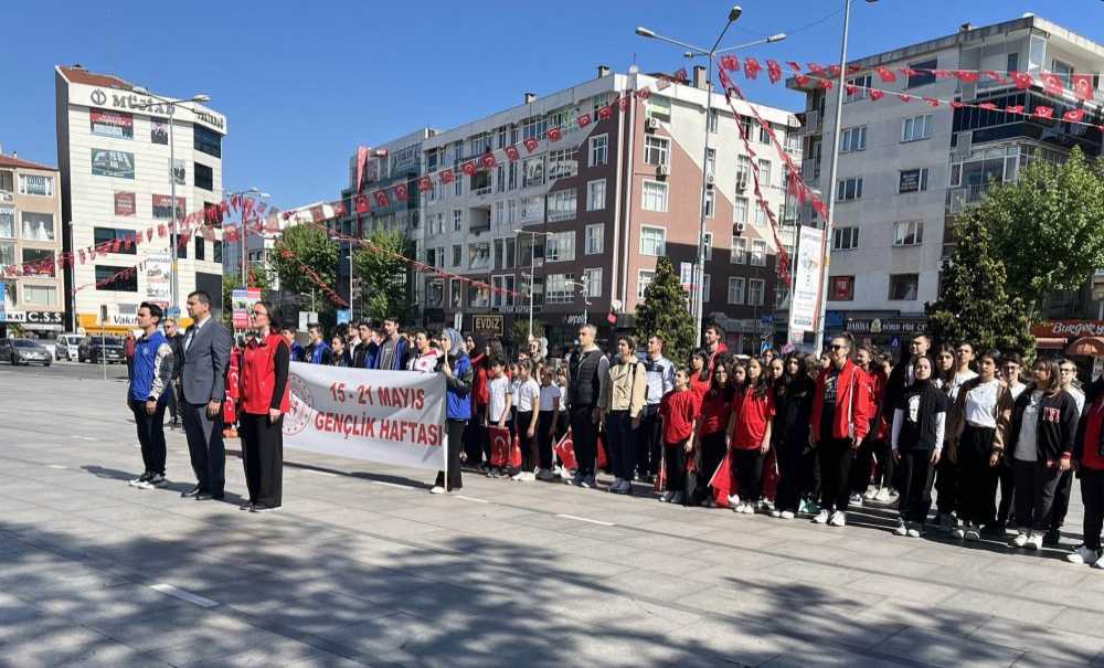 15-21 Mayıs Gençlik Haftası Başladı