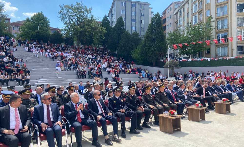 19 Mayıs Coşkuyla Kutlandı