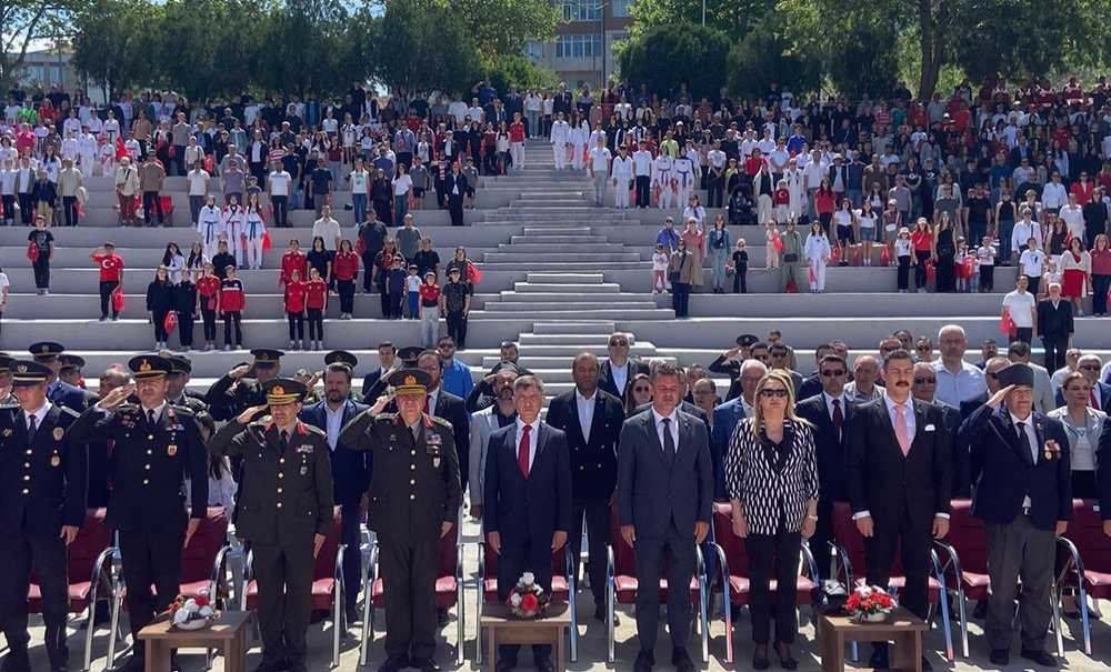 19 Mayıs Coşkuyla Kutlandı