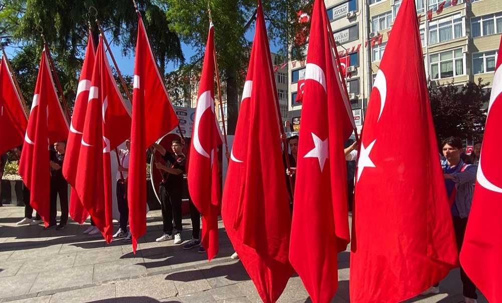 19 Mayıs Coşkuyla Kutlandı