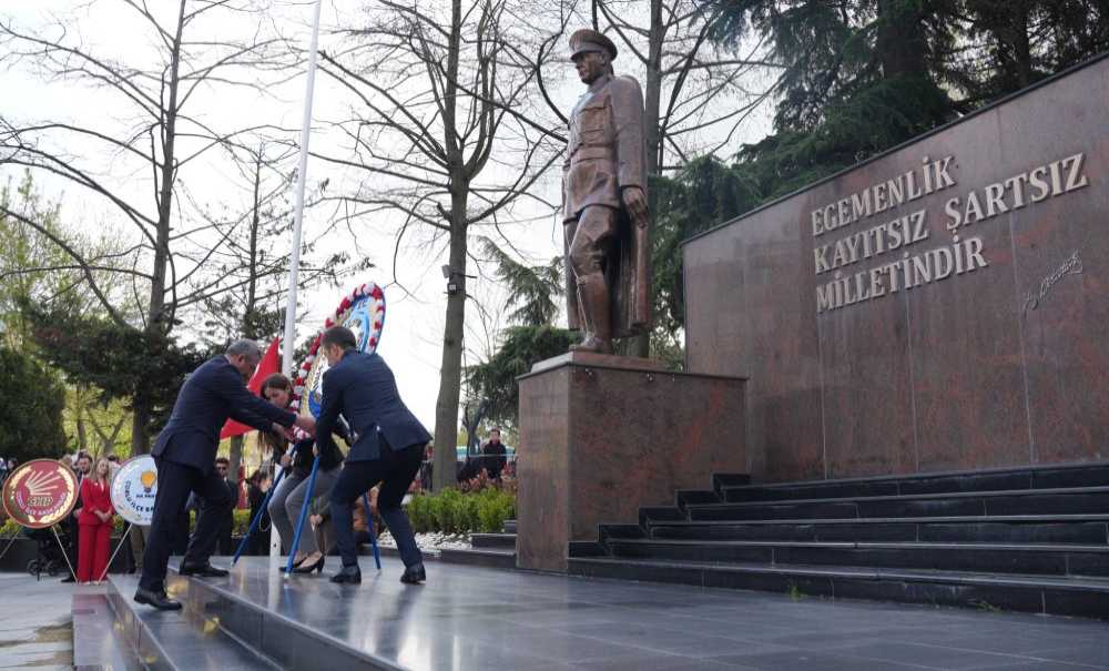 23 Nisan Coşkuyla Kutlandı