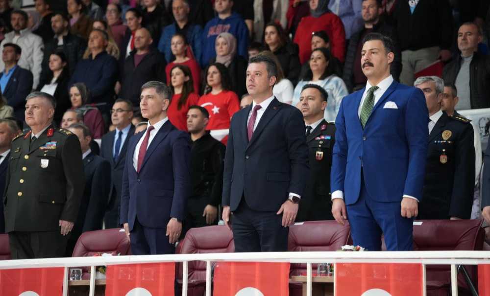 23 Nisan Coşkuyla Kutlandı