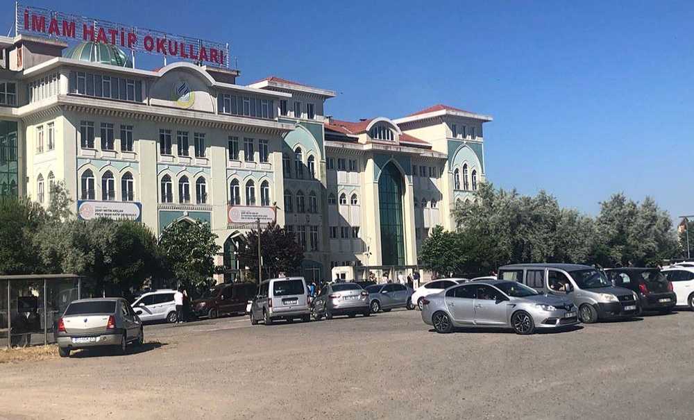 3 Bin 250 Öğrenci Lgs Sınavına Girdi