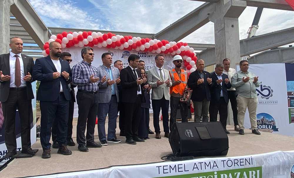 3. Kapalı Pazar Yeri̇ni̇n Temeli̇ Atıldı