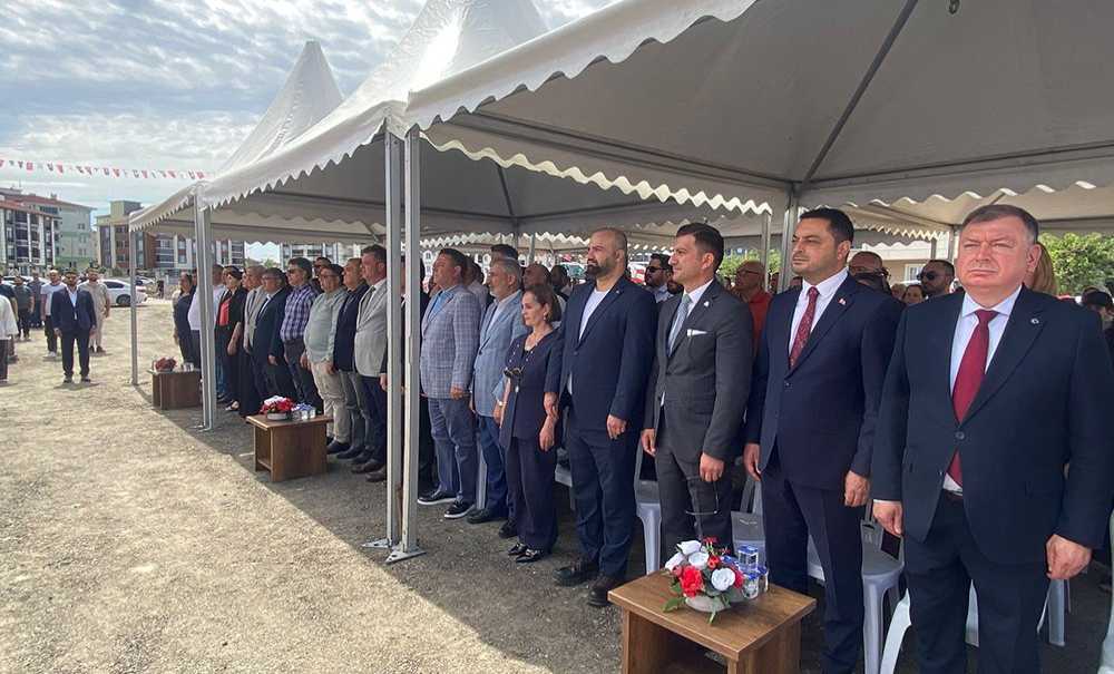 3. Kapalı Pazar Yeri̇ni̇n Temeli̇ Atıldı