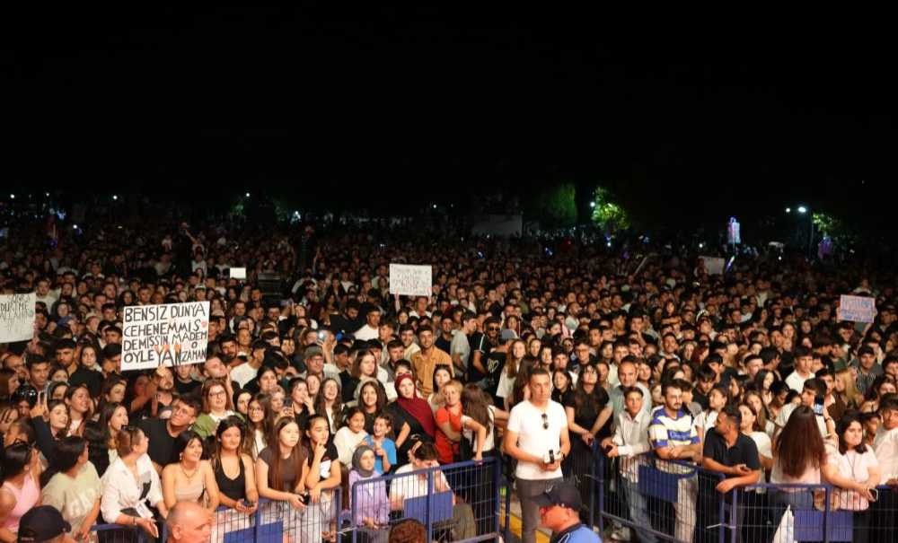 30 Ağustos Coşkuyla Kutlandi