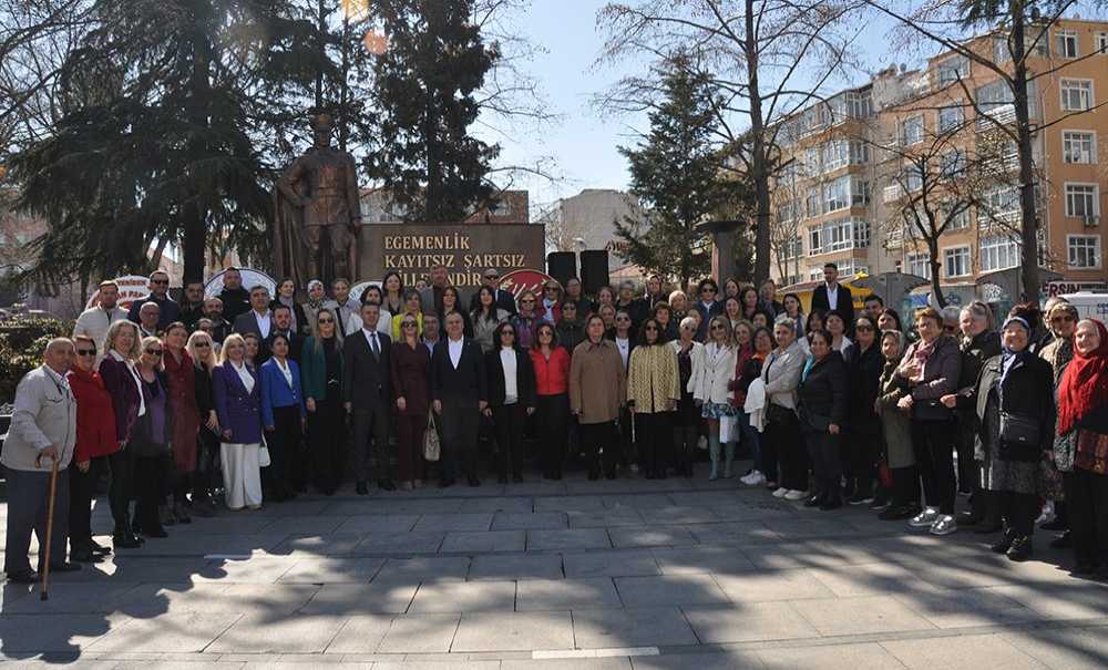 8 Mart Dünya Kadınlar Günü Kutlandı