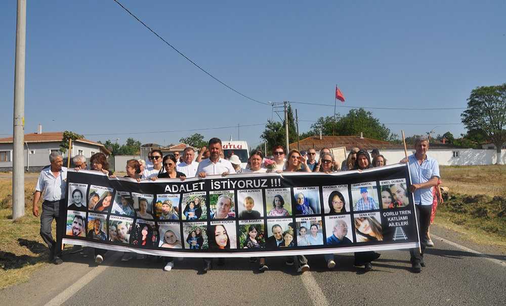 Acı İlk Gün Ki Gibi Taze