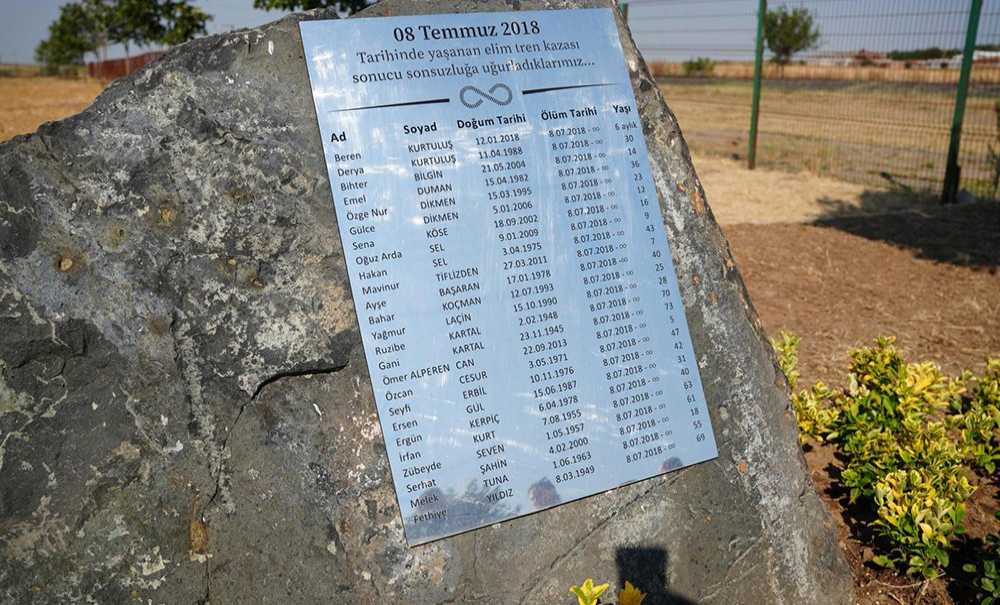 Acı İlk Gün Ki Gibi Taze