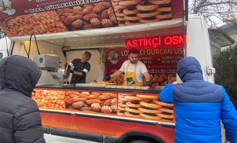 Adem Alyakut İçin Lokma Dağıtıldı