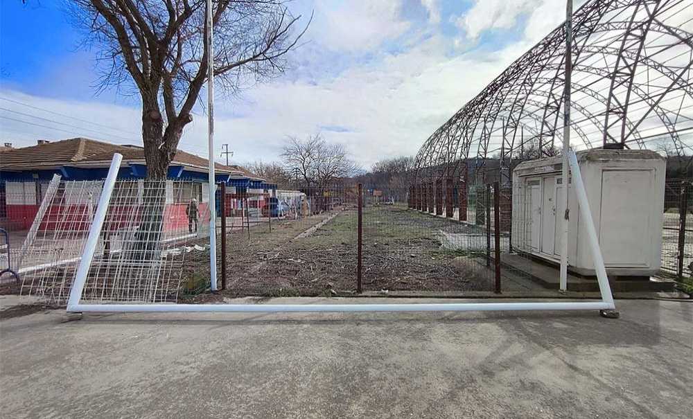 Ahmet Taner Kişlali Spor Tesi̇si̇ Yeni̇lendi̇