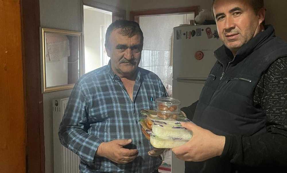 Ak Parti İftar Sofralarına Misafir Oluyor