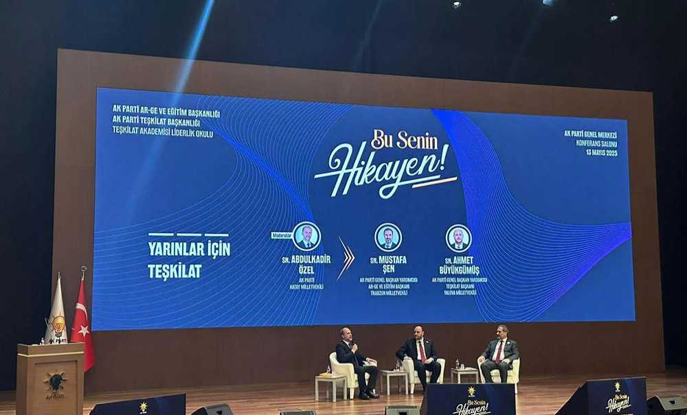 Ak Parti İlçe Başkanları Ankara'da