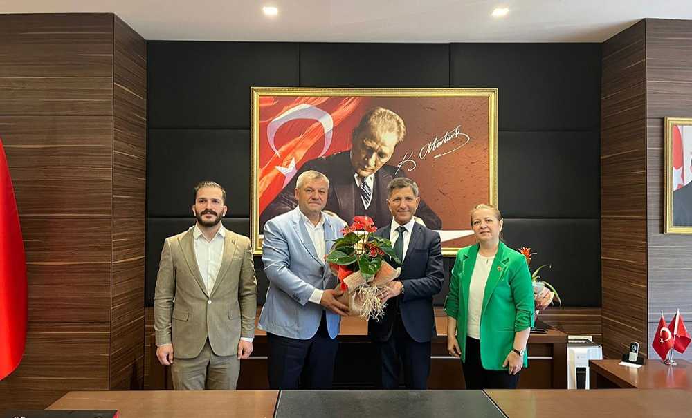 Ak Parti Kaymakam Erten'i Ziyaret Etti