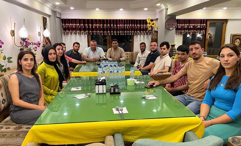 Ak Parti Mahalle Birimlerini Önemsiyor