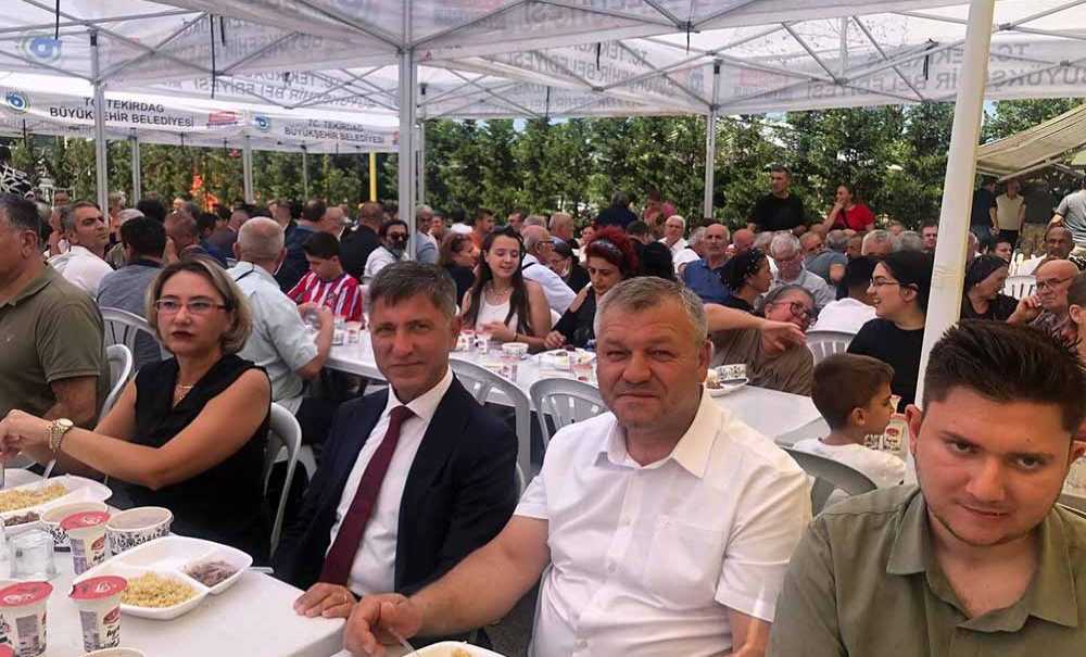 Ak Parti̇ Umudun Ve Başarının Adıdır