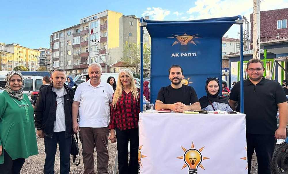 Ak Parti Üyelik Standı Açtı