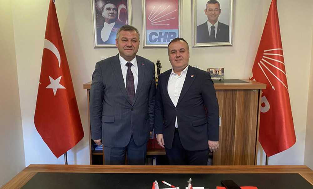 Ak Parti'den Chp Ve Belediyeye İadeyi Ziyaret