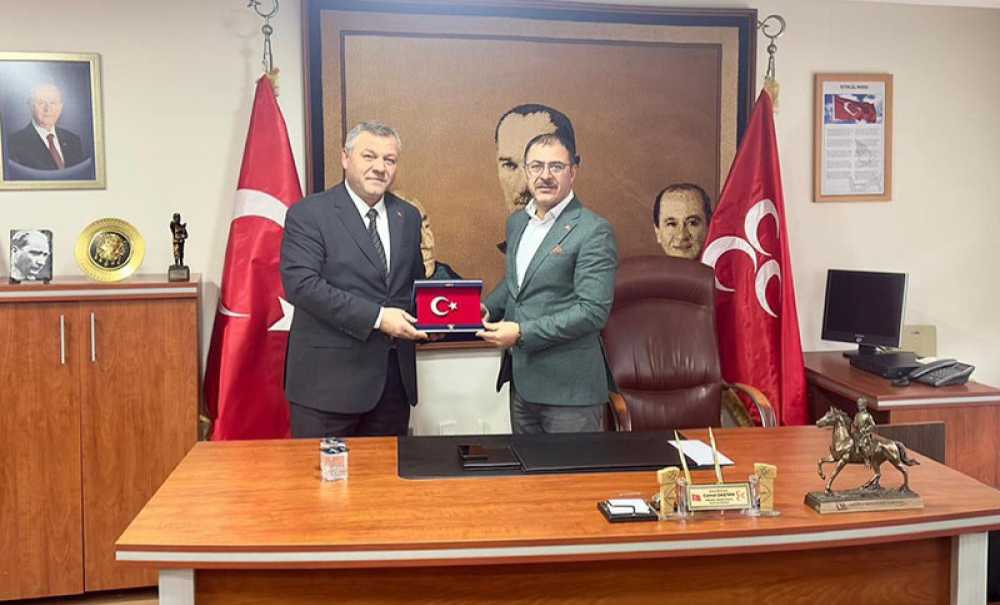 Ak Parti'den Mhp'ye Ziyaret