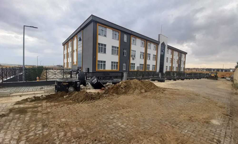 Ak Parti'den Teski̇'ye Sert Tepki