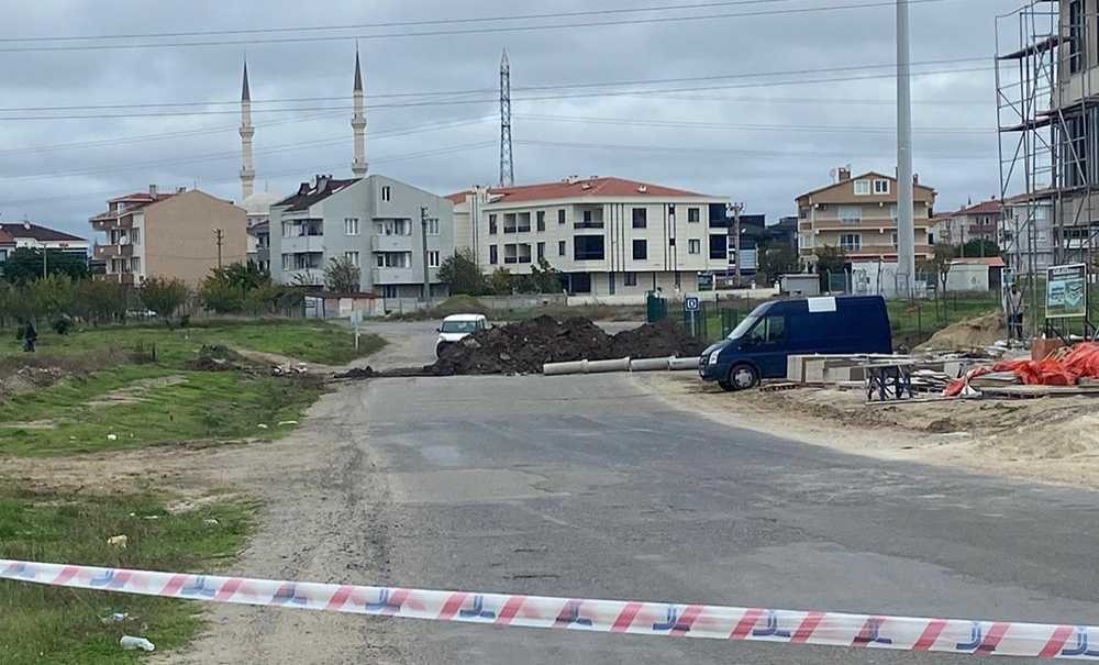 Alt Yapı Çalışması Nedeniyle Yol Trafiğe Kapatıldı