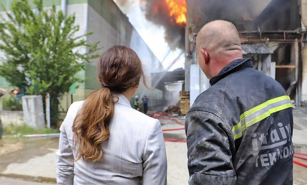 Asb'deki Yangında Fabrika Zarar Gördü