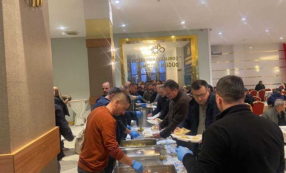 Avcılar Derneği̇ İftar Düzenledi̇