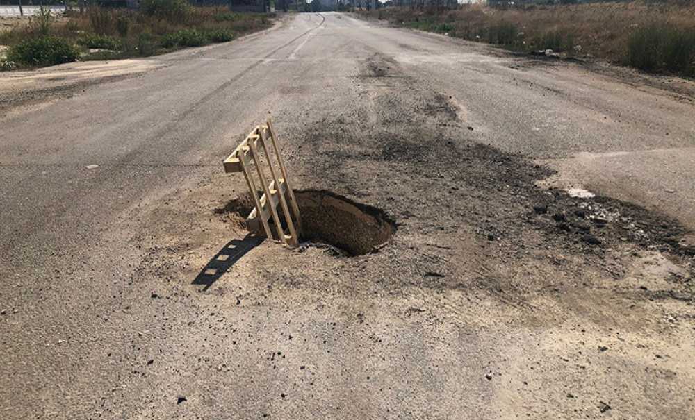 Aynı Yer Yine Çöktü!