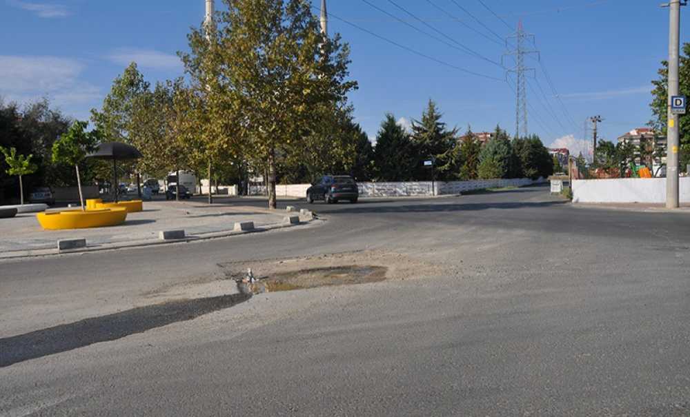 Aynı Yerden Su Defalarca Patladı