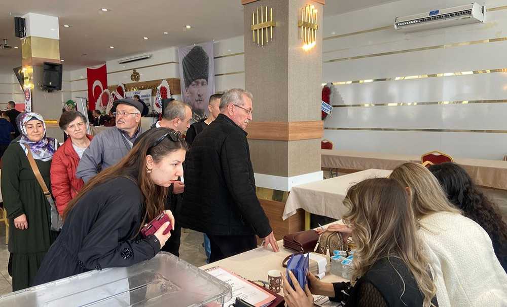 Bakkallar Odasında Yeni Başkan Ramazan Sezer Oldu