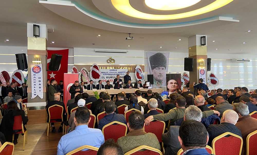 Bakkallar Odasında Yeni Başkan Ramazan Sezer Oldu