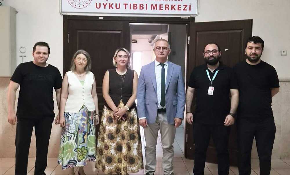 Başheki̇m Doğan, Uyku Tibbi̇ Merkezi̇'ni̇ İnceledi̇