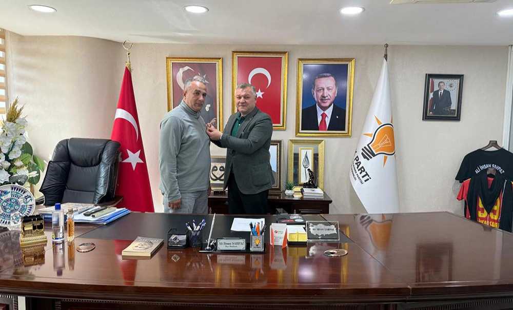 Başkan Şahpaz Vatandaşın Derdini Dinledi