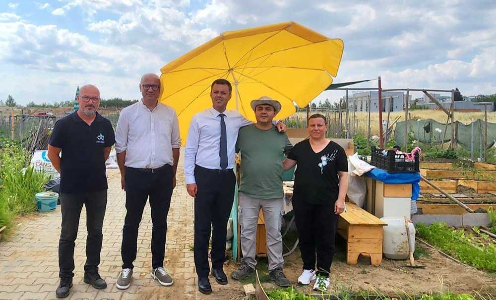 Başkan Sarıkurt, Hobi Bahçesini Ziyaret Etti