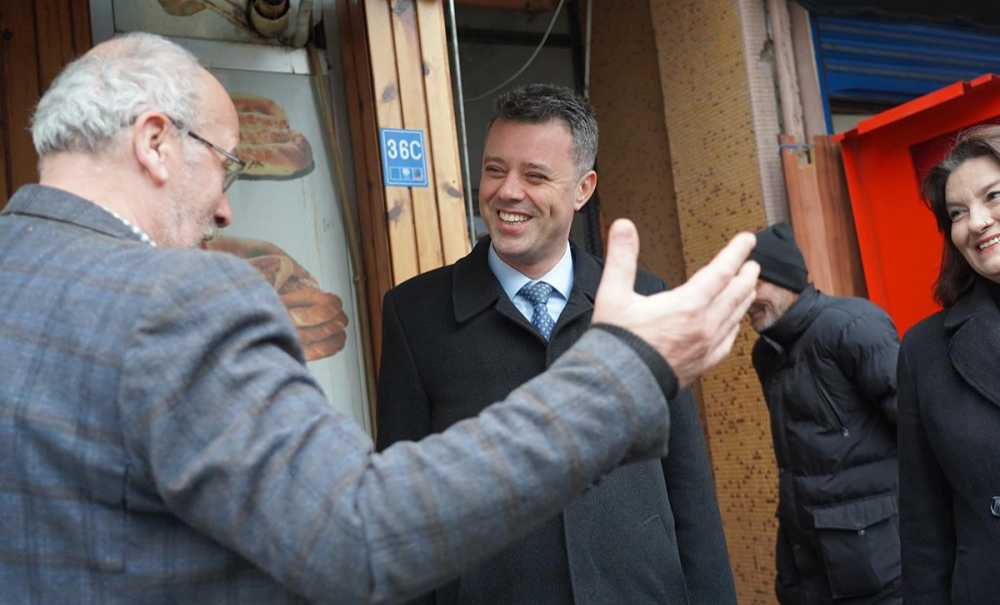 Başkan Sarıkurt Mahalle Ziyaretlerine Devam Ediyor