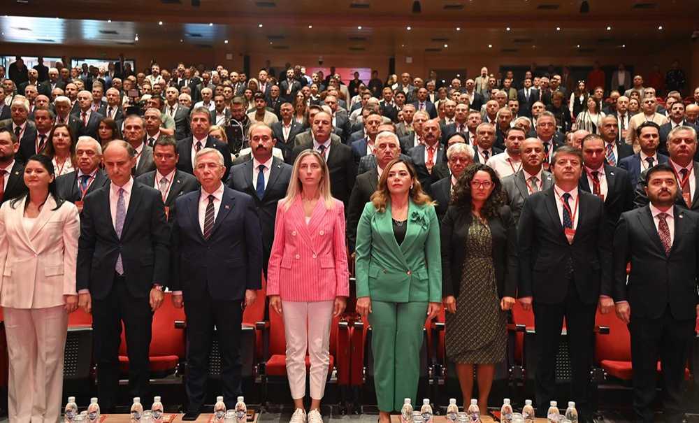 Başkan Sarıkurt, Mansur Yavaş'la Bir Araya Geldi