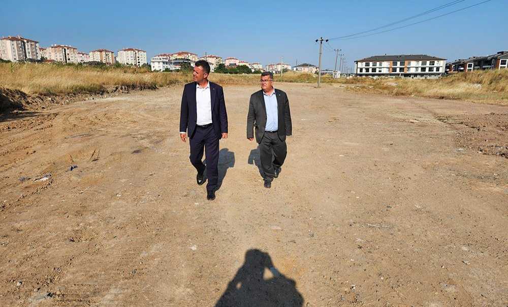 Başkan Sarıkurt, Rumeli Mahallesi'ndeki Çalışmaları İnceledi