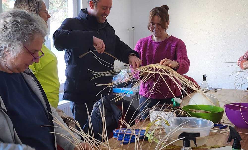 Başkan Sarıkurt'tan Üreten Kursiyerlere Ziyaret