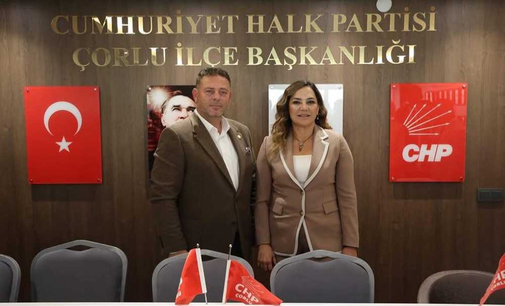 Başkan Yüceer'den Chp Çorlu İlçe Başkanlığına Ziyaret