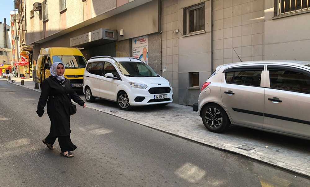 Belediye Yapıyor, Kendini Bilmezler Kırıyor!