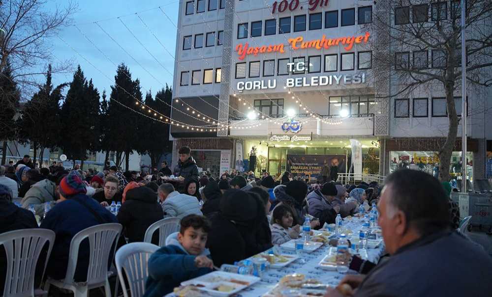Binlerce Çorlulu Gönül Sofrasında Buluştu