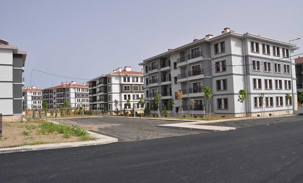 Bi̇nlerce Konuta Sadece Bi̇r Okul