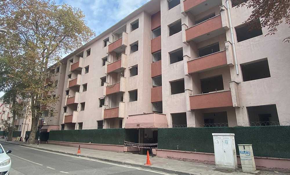 Boşaltılan Lojmanların Yıkımı Başladı