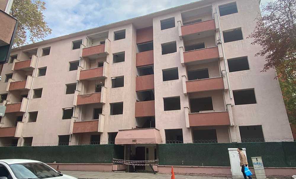 Boşaltılan Lojmanların Yıkımı Başladı