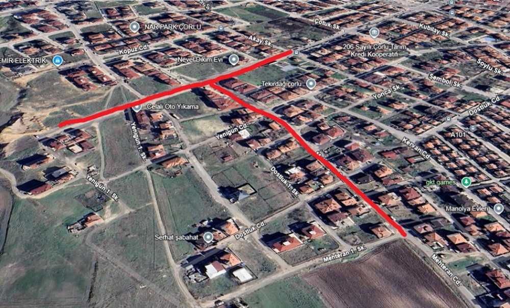 Bozuk Yollar Sürücüleri Canından Bezdiriyor