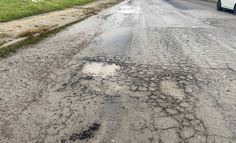 Bu Bölge Acil Çözüm Bekliyor