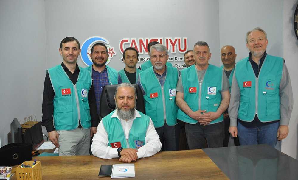 Bu Mağazada Para Geçmiyor